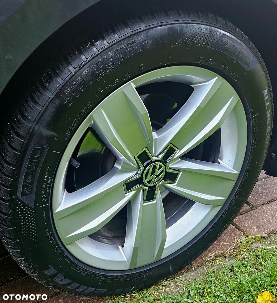 Volkswagen Passat 2.0 TDI SCR DSG Highline - 23