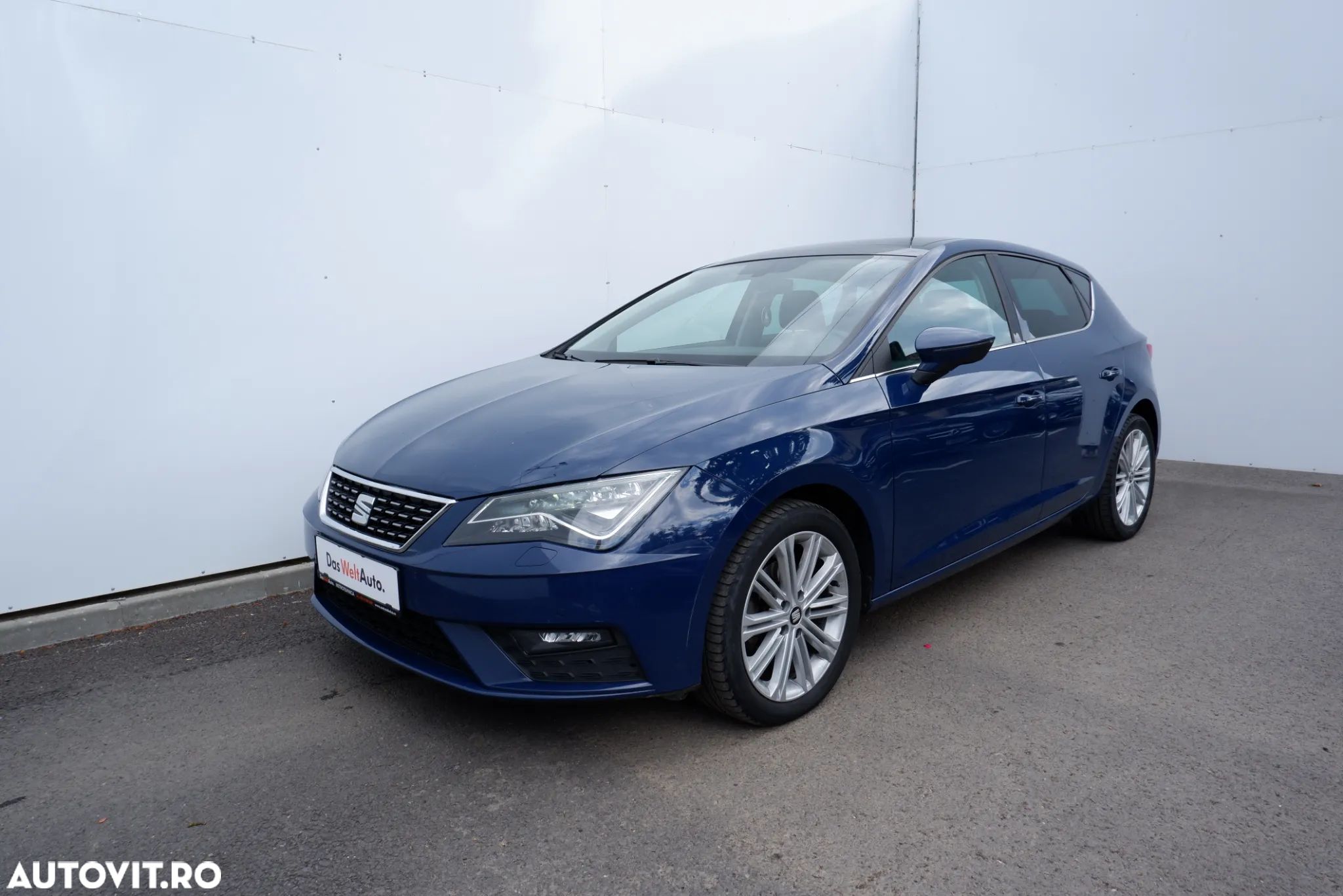 Seat Leon 2.0 TDI DSG7 Xcellence - 1