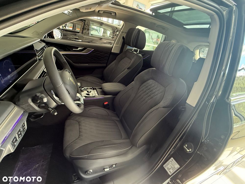 Hongqi HS5 2.0T AWD - 14