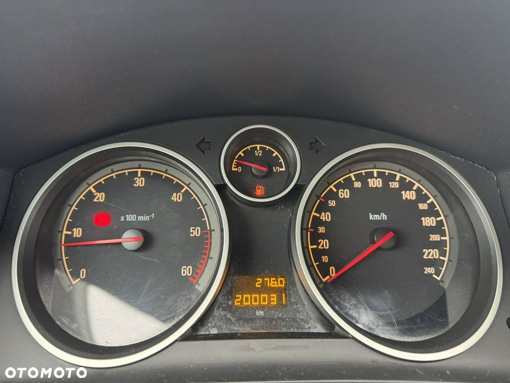 Opel Astra III 1.3 CDTI - 17