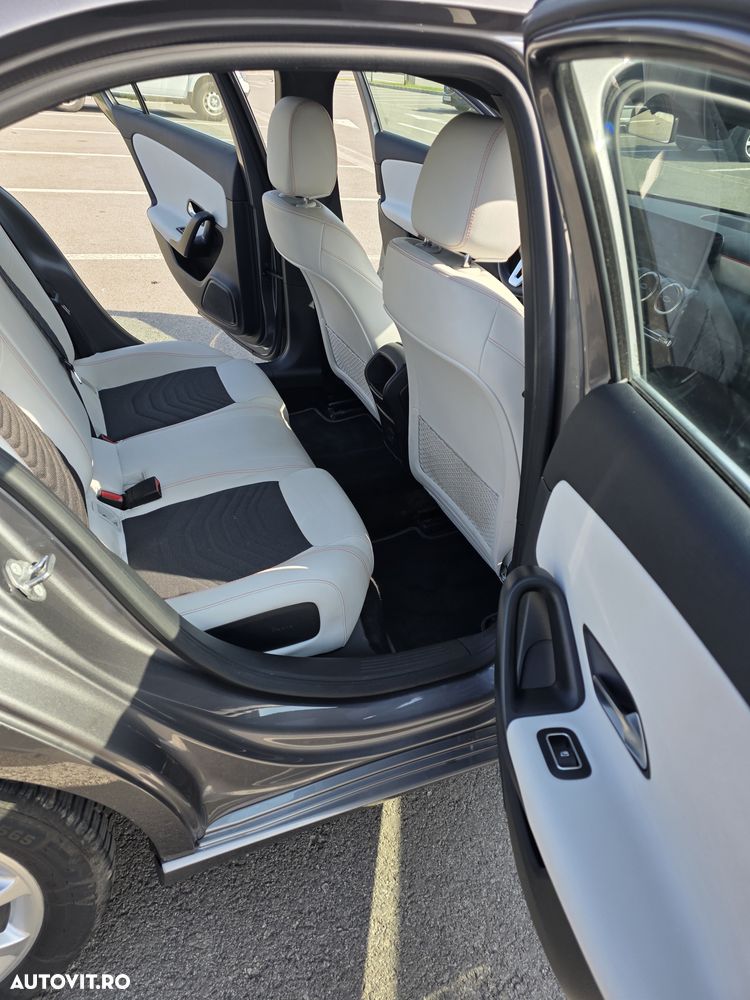 Mercedes-Benz A 180 - 9