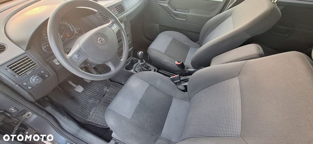 Opel Meriva 1.6 Cosmo - 9