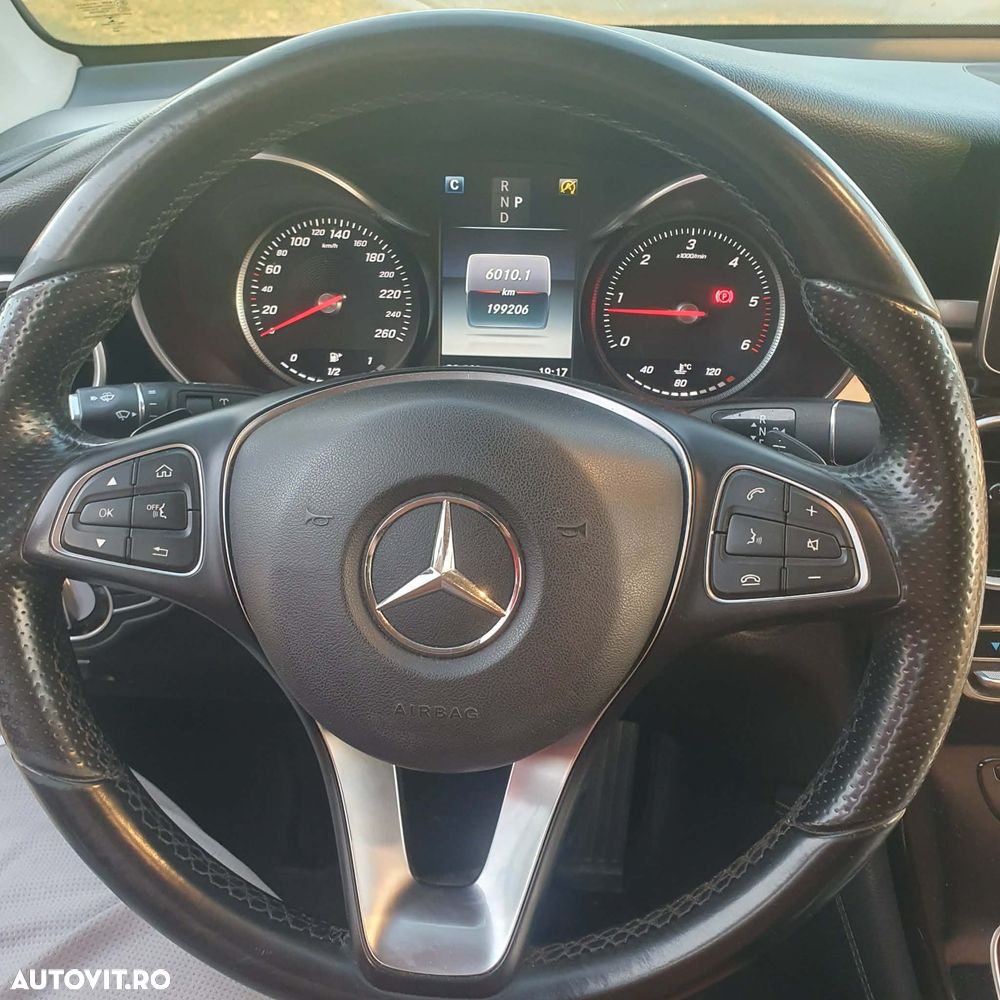 Mercedes-Benz GLC - 15