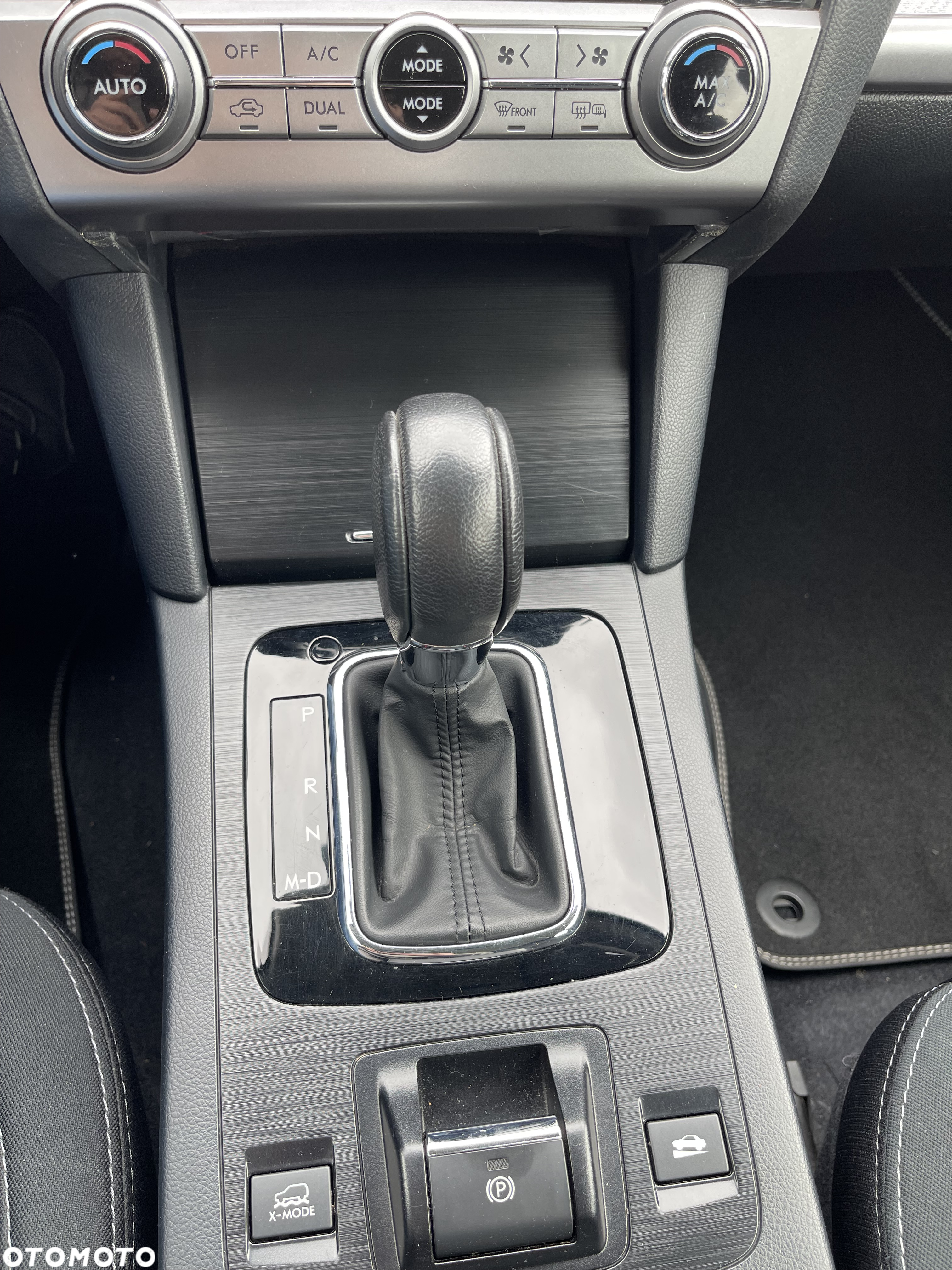 Subaru Outback 2.0D Active Lineartronic - 12