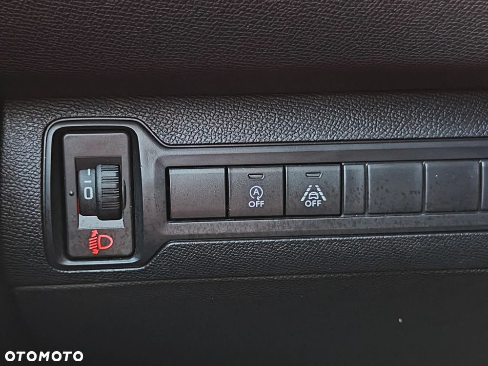 Peugeot 308 - 16