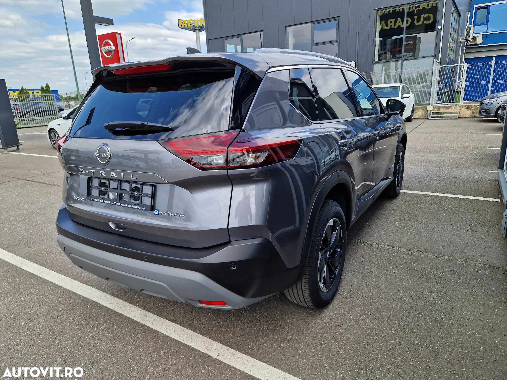 Nissan X-Trail e4ORCE N-Connecta Plus - 2