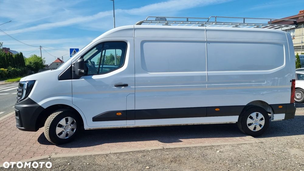 Nissan INTERSTAR - 4