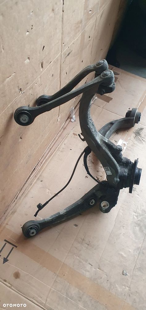 Zwrotnica piasta lewy przód przednia lewa wahacze wahacz Audi A4 B8 4G0407241C - 4