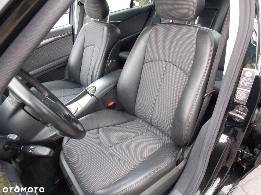 Mercedes-Benz Klasa E 200 Kompressor Elegance - 22