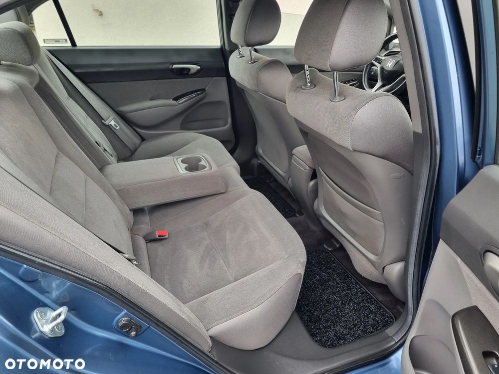 Honda Civic 1.3i-DSI VTEC IMA CVT Elegance - 11