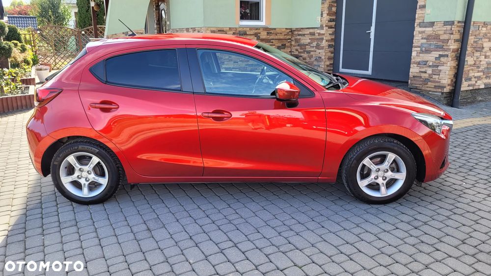 Mazda 2 - 4