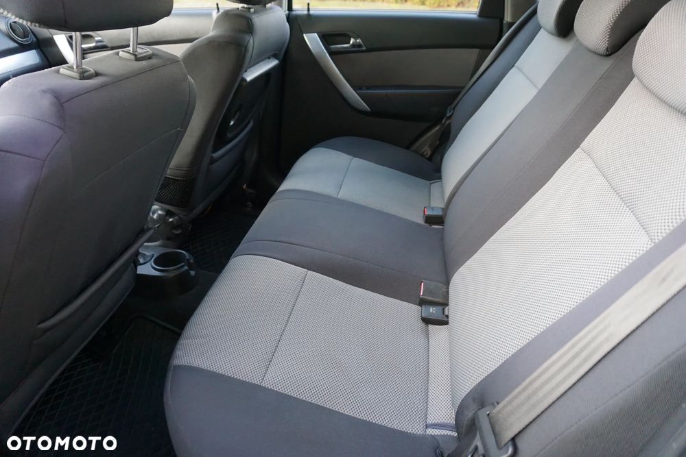 Chevrolet Aveo 1.4 16V LT - 9