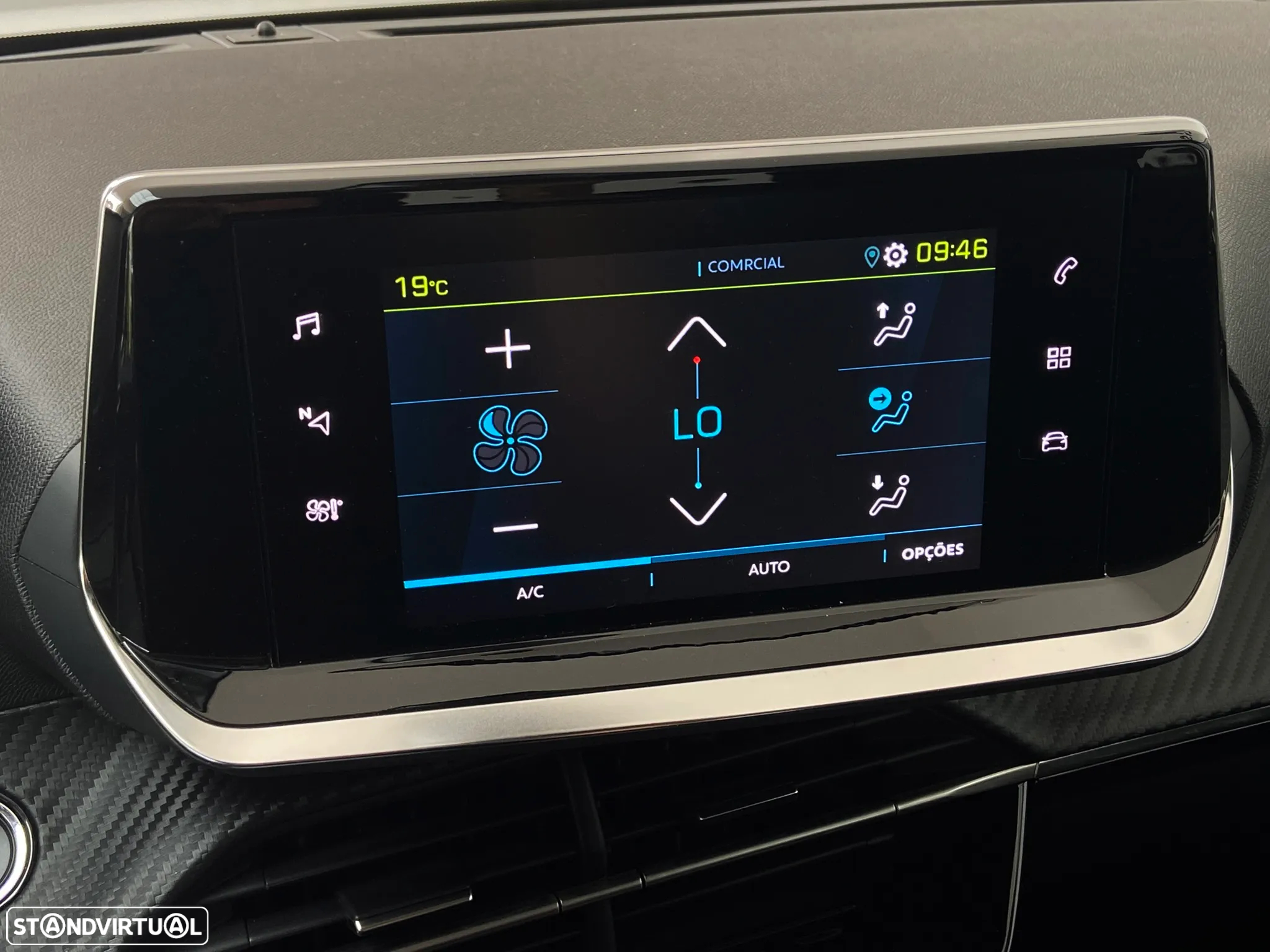 Peugeot e-208 50 kWh Allure - 16