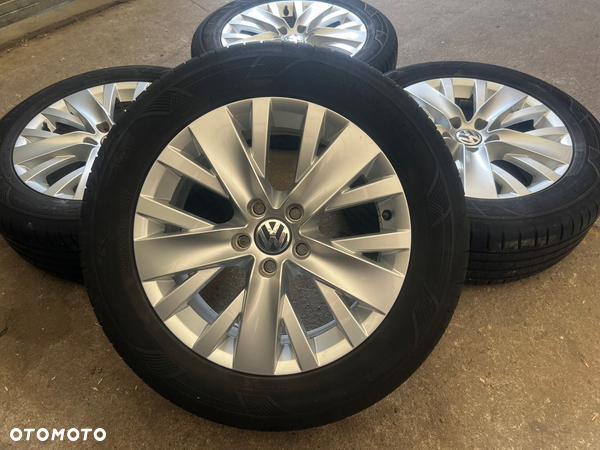 KOMPLET FELG FELGI ALU VOLKSWAGEN VW 7N0 TIGUAN SHARAN 17 ORYGINALNE