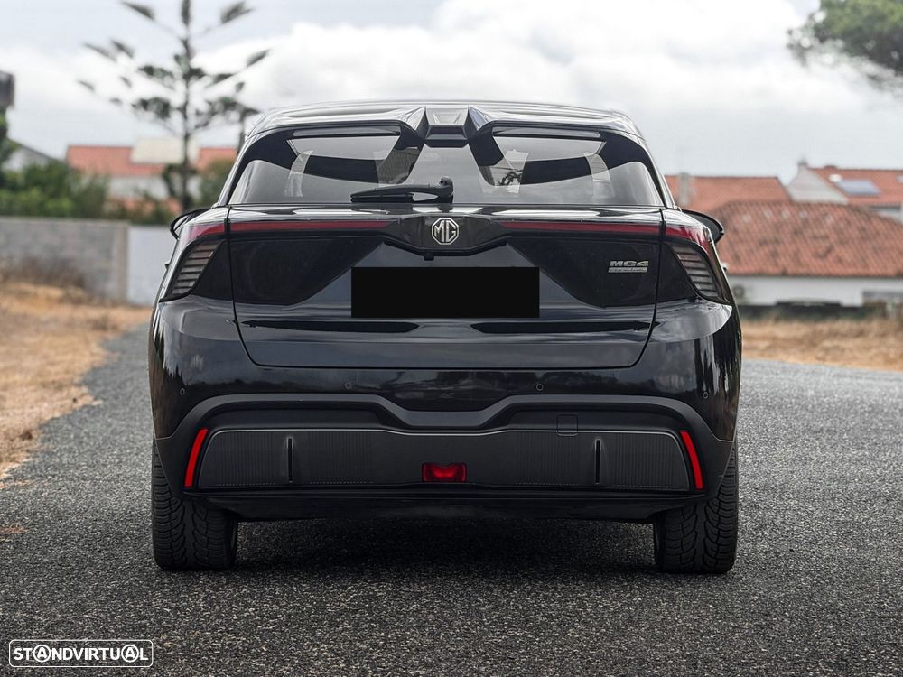 MG MG4 64 kWh Luxury - 5