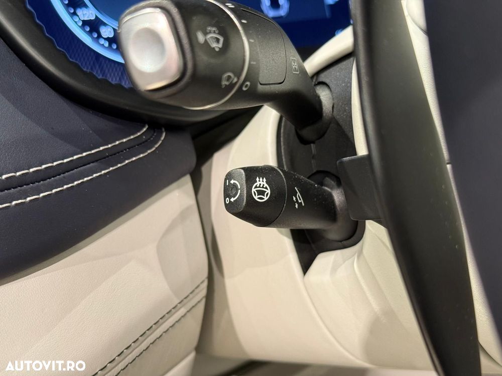 Aston Martin DBX - 25