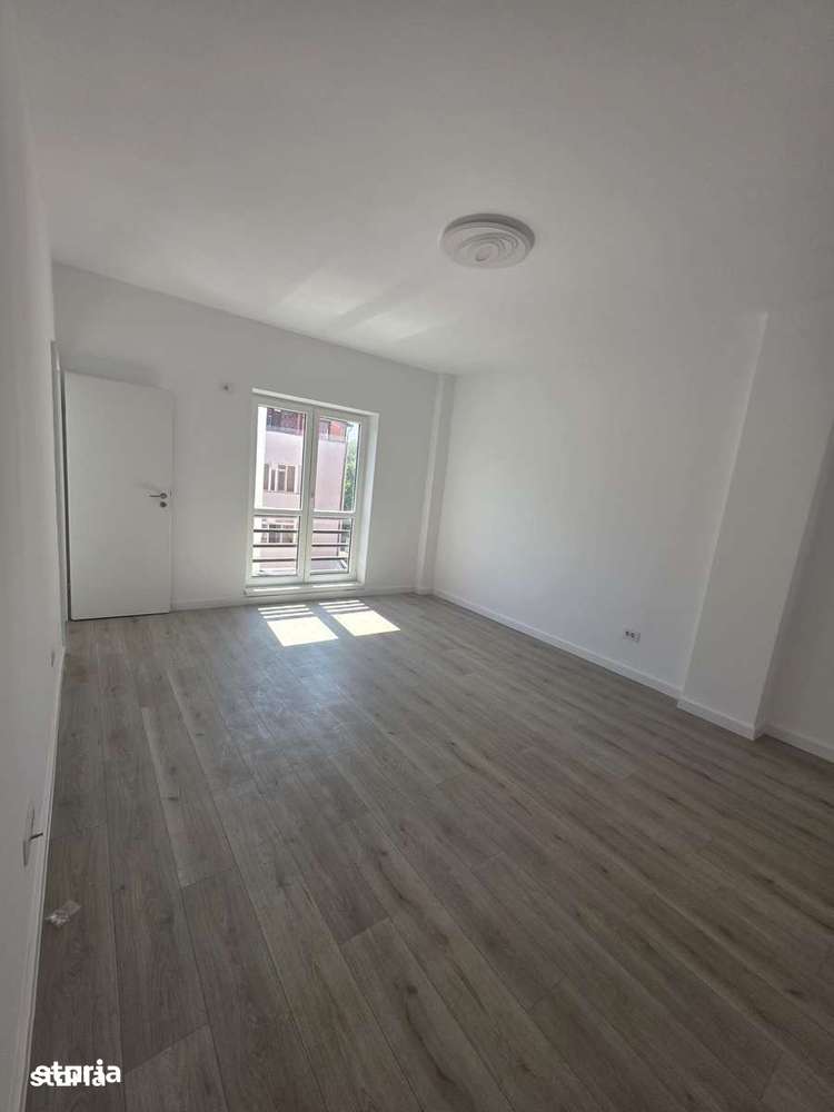 Apartament 1 camera 30.3m² FINALIZAT si INTABULAT Podu Ros Bld.Socola — fotografia 1