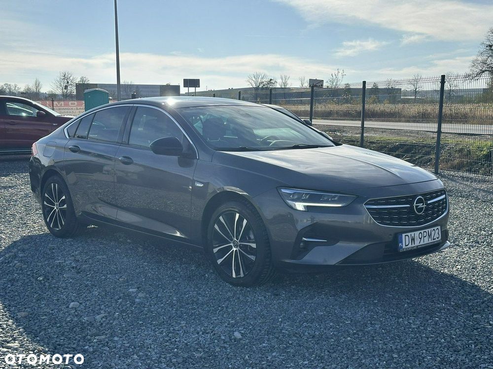 Opel Insignia 2.0 CDTI Business Elegance S&S - 3