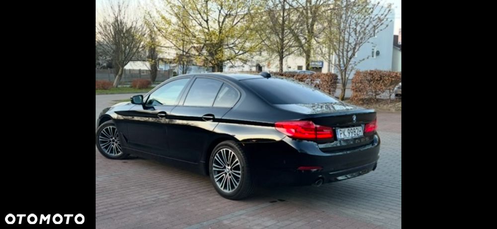 BMW Seria 5 520d Sport Line sport - 4