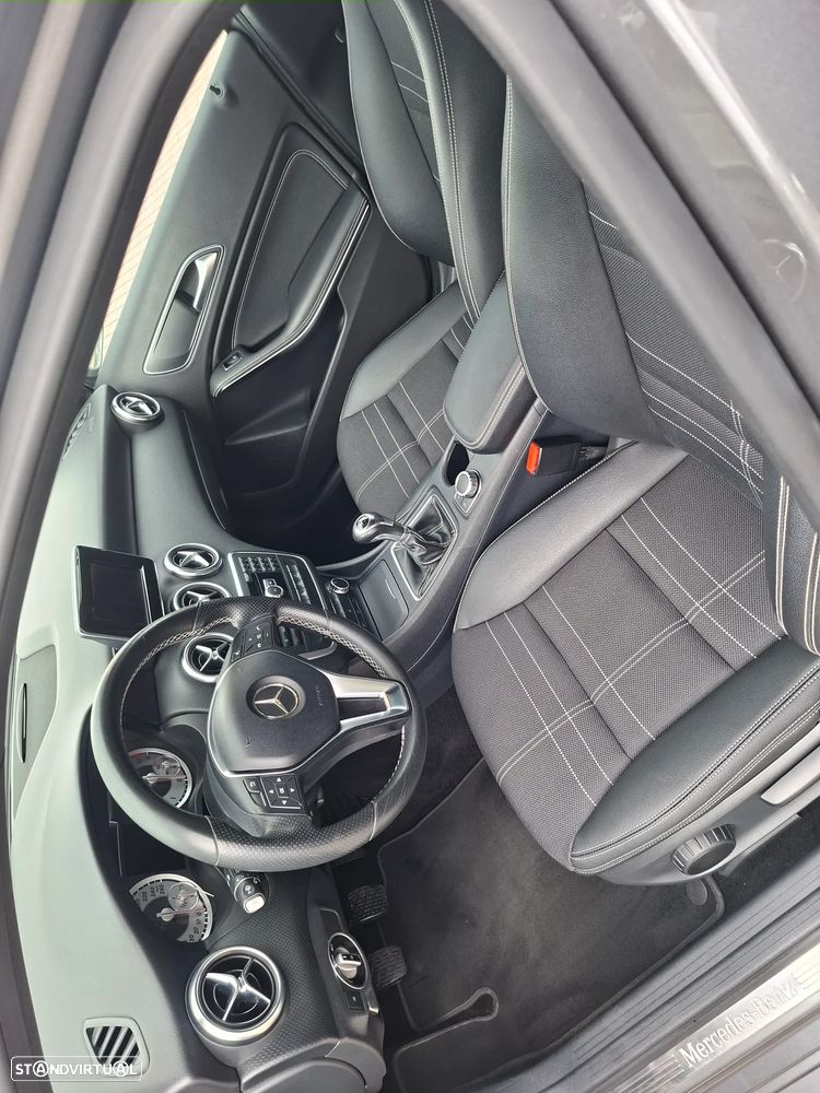 Mercedes-Benz A 180 CDI (BlueEFFICIENCY) Urban - 7