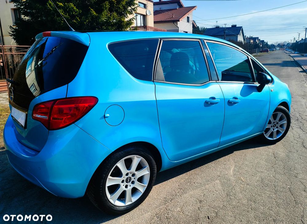 Opel Meriva - 8