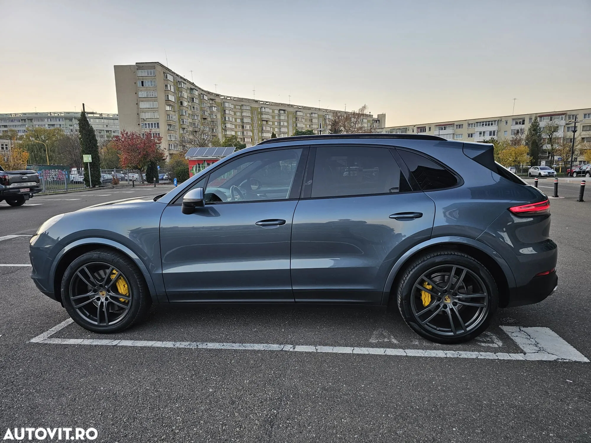 Porsche Cayenne S - 5