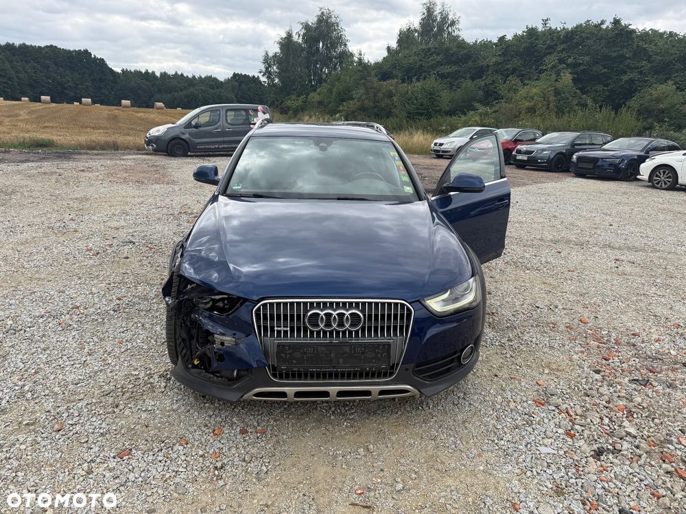 Audi A4 Allroad 3.0 TDI DPF S tronic - 8