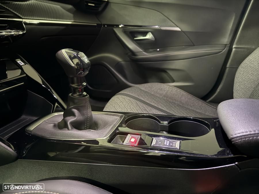 Peugeot 2008 1.2 PureTech Allure - 9