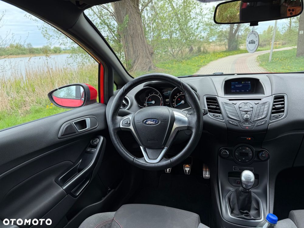 Ford Fiesta 1.0 EcoBoost STart-Stop ST-LINE - 16