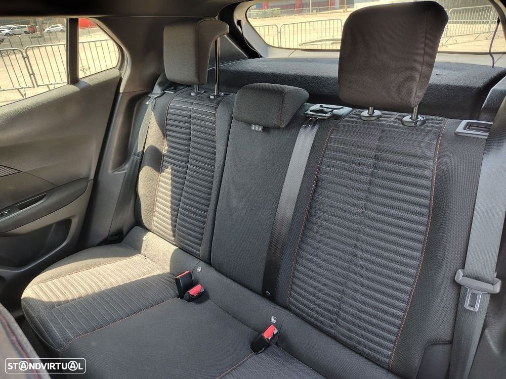 Peugeot 2008 1.5 BlueHDi Active Pack EAT8 - 12