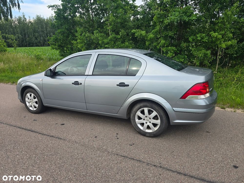 Opel Astra 1.6 - 6