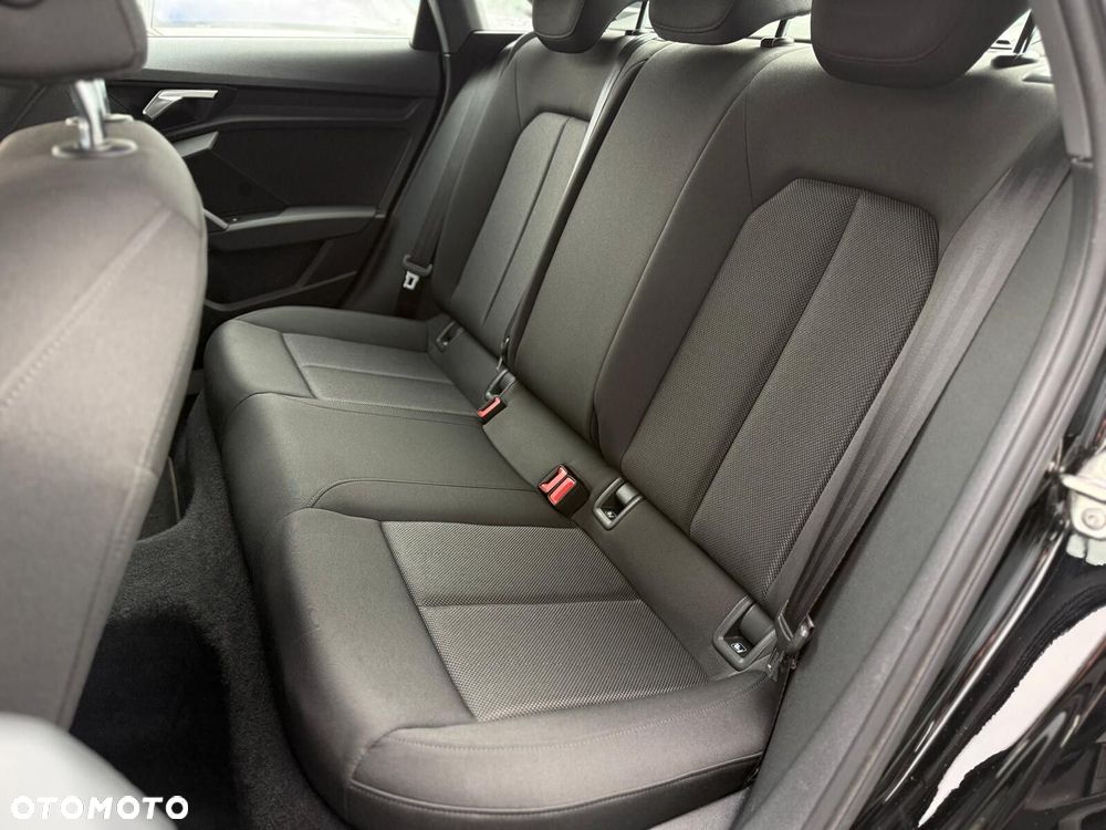 Audi A3 Limousine - 13