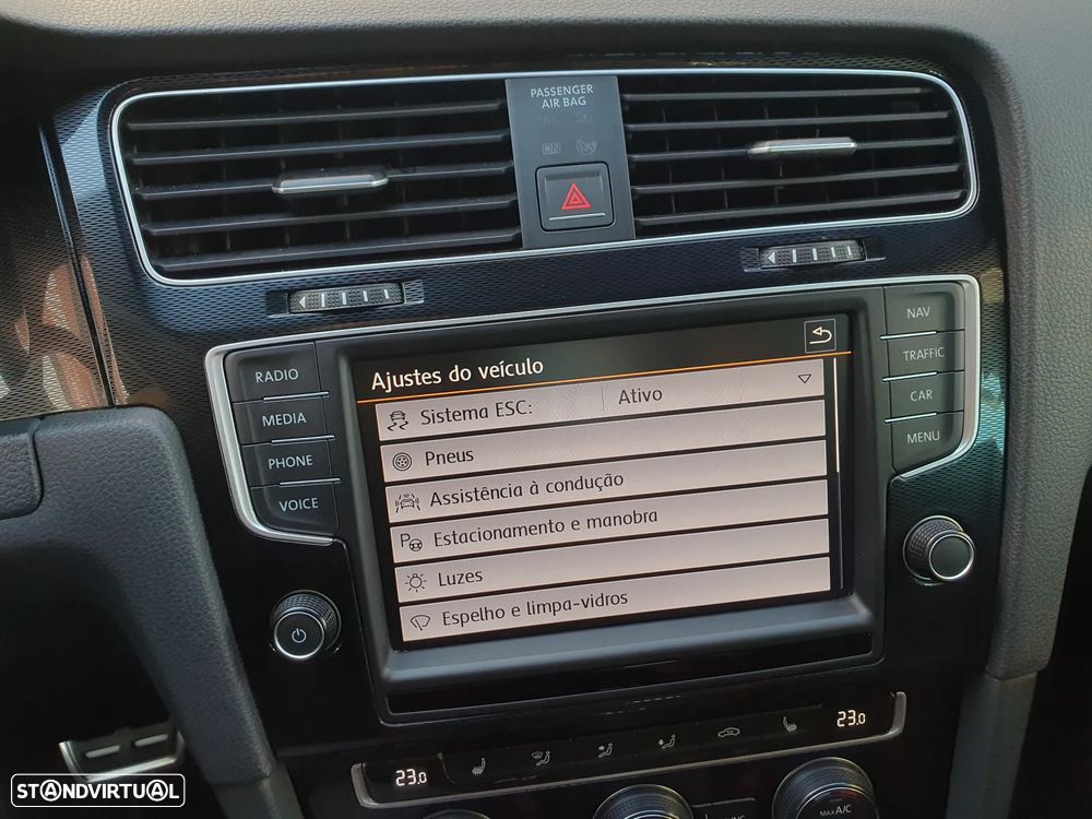 VW Golf 2.0 TSi GTi DSG - 28