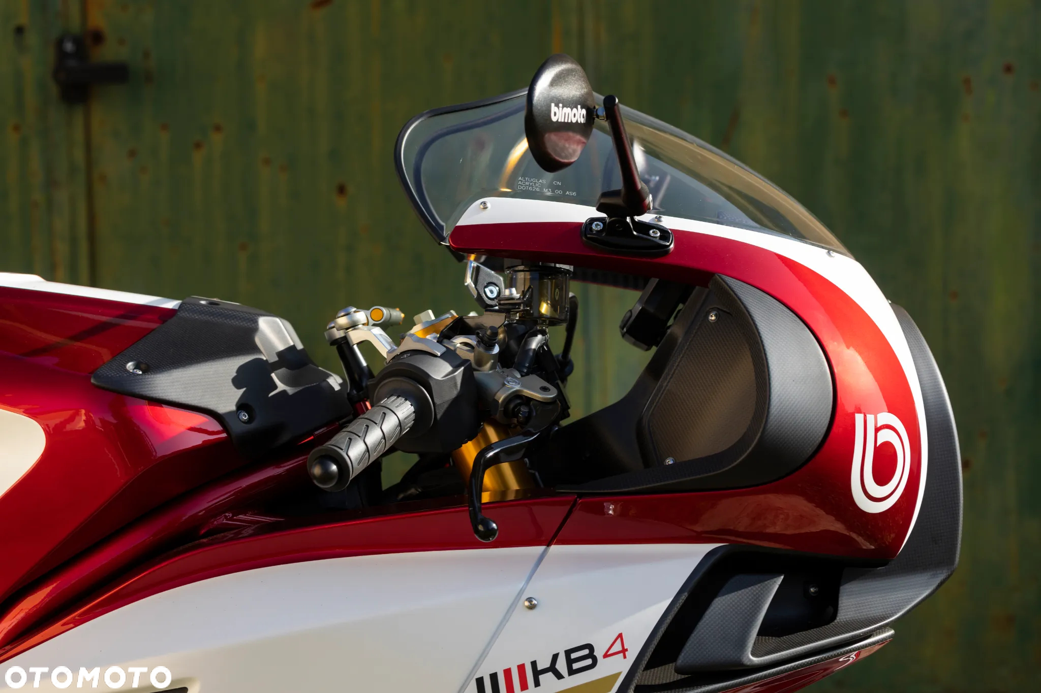 Bimota KB4 - 33