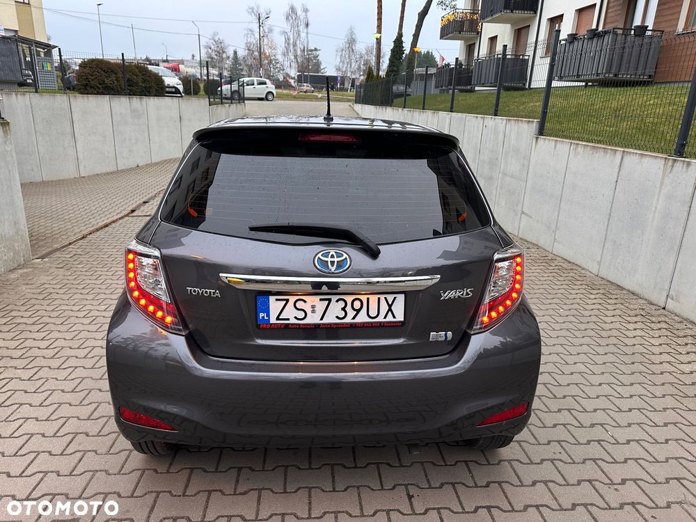 Toyota Yaris - 9