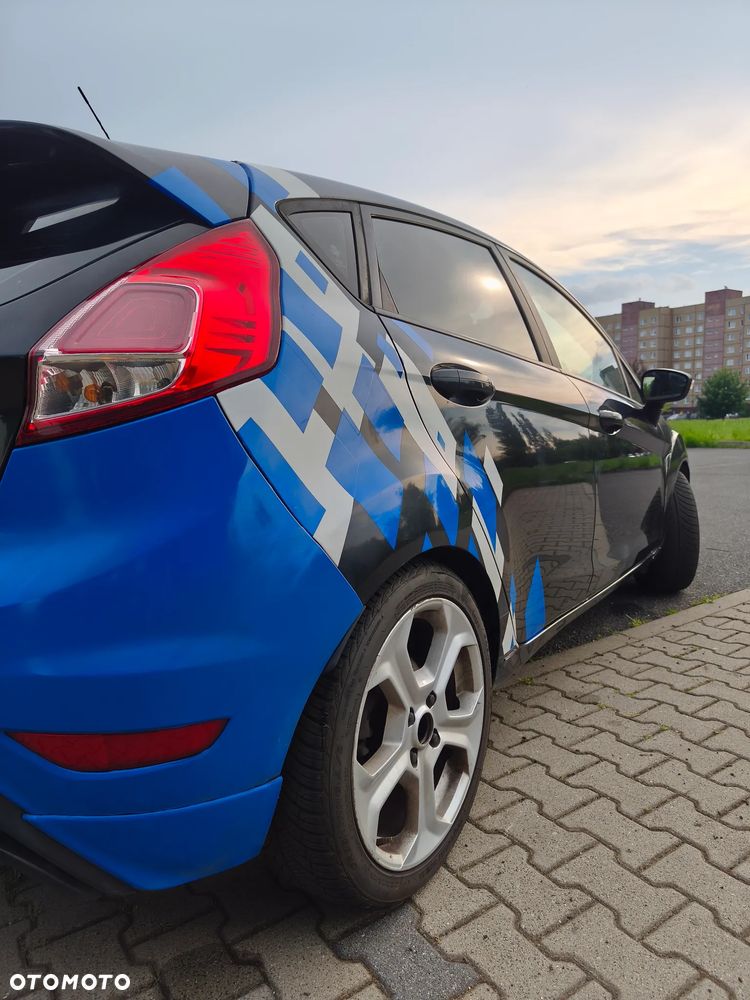 Ford Fiesta ST - 4