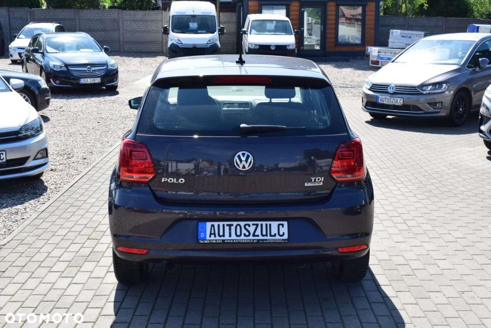 Volkswagen Polo - 8