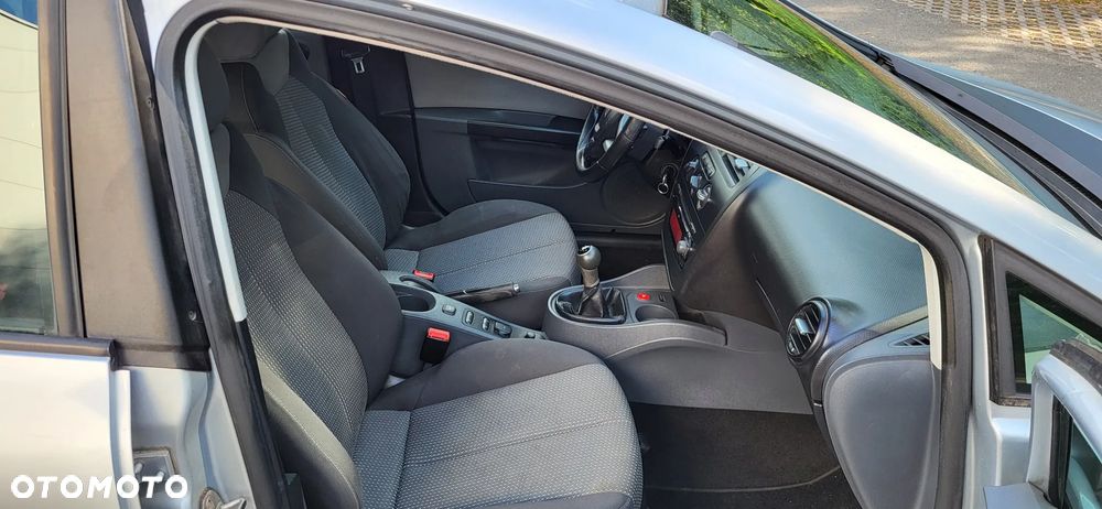 Seat Leon 1.6 Reference - 16