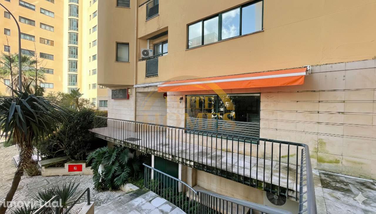 Espaço Comercial em Algés. - Grande imagem: 2/29