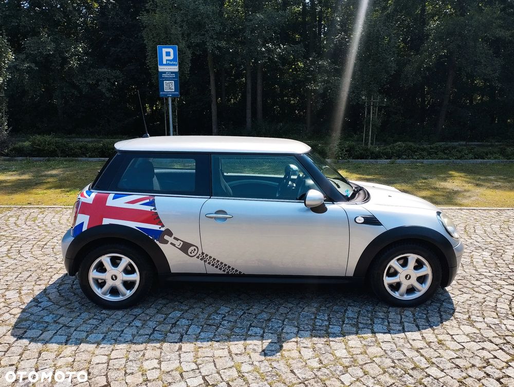 MINI ONE - 12