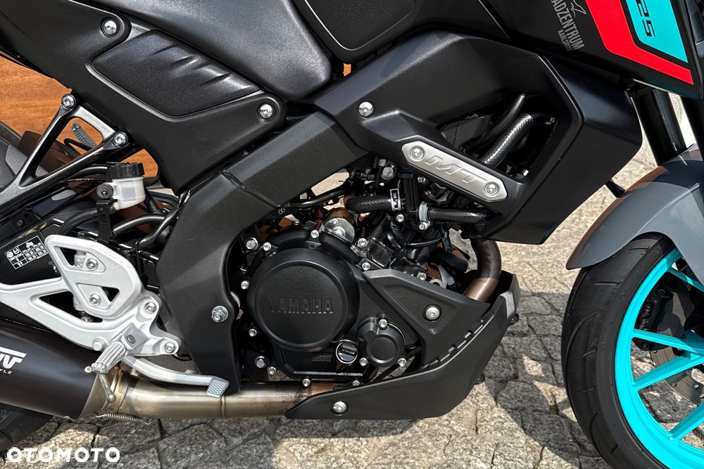 Yamaha MT - 7