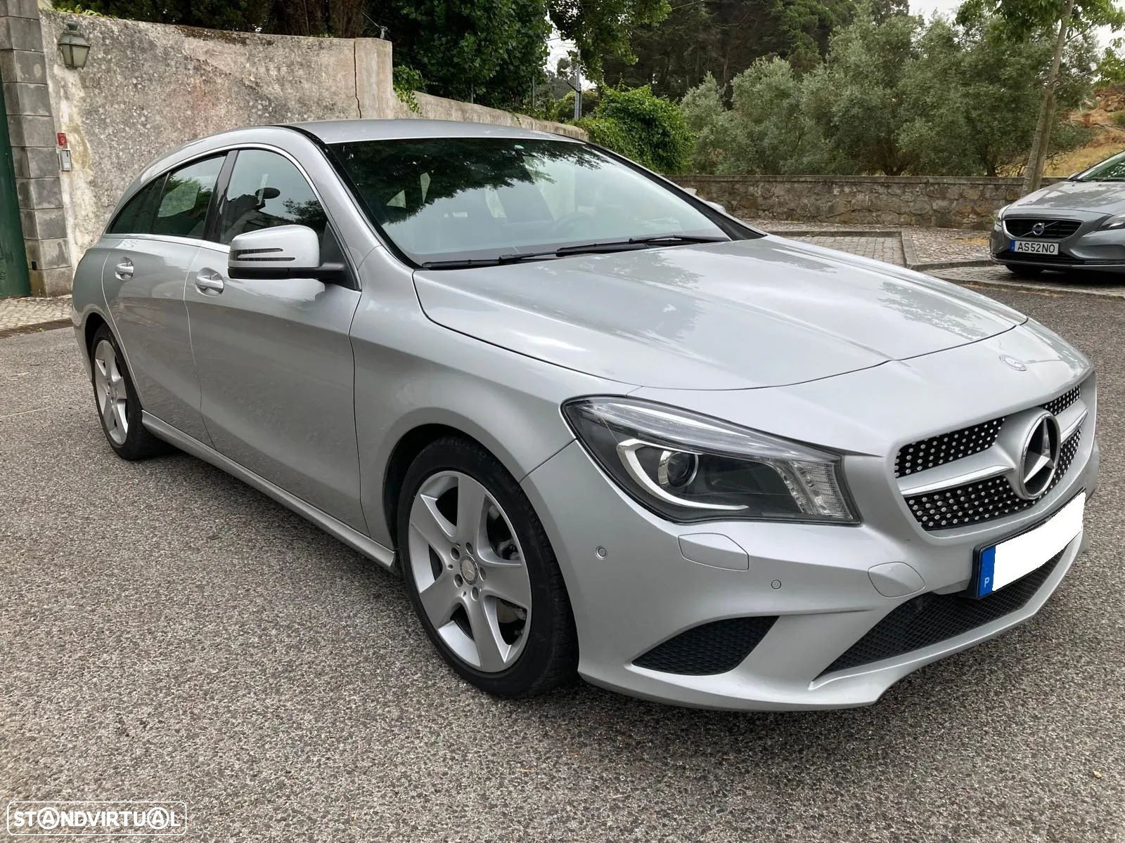 Mercedes-Benz CLA 200 d Shooting Brake - 4