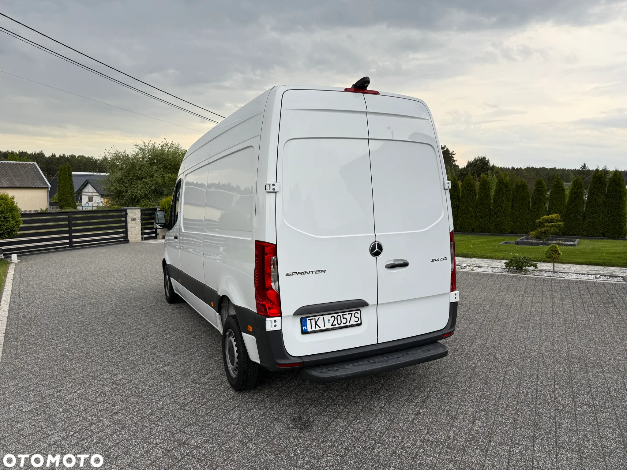 Mercedes-Benz L2H2 SALON PL. 84 tys. km! Stan idealny! - 19