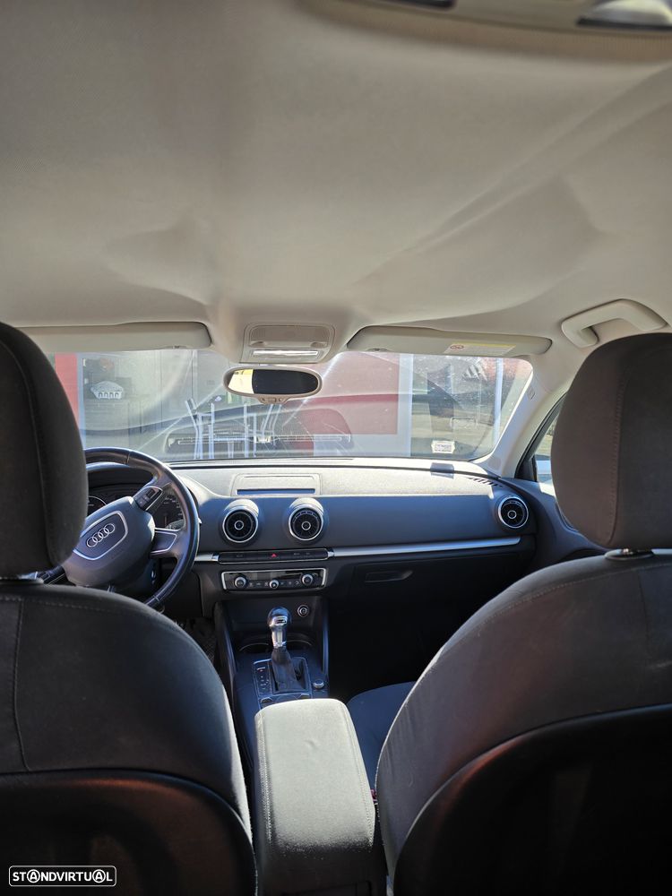 Audi A3 Sportback 1.6 TDI Sport S tronic - 10