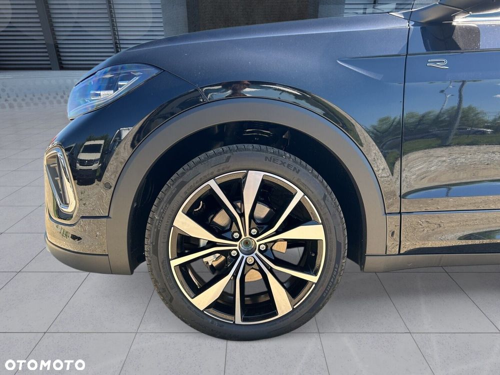 Volkswagen T-Cross - 28