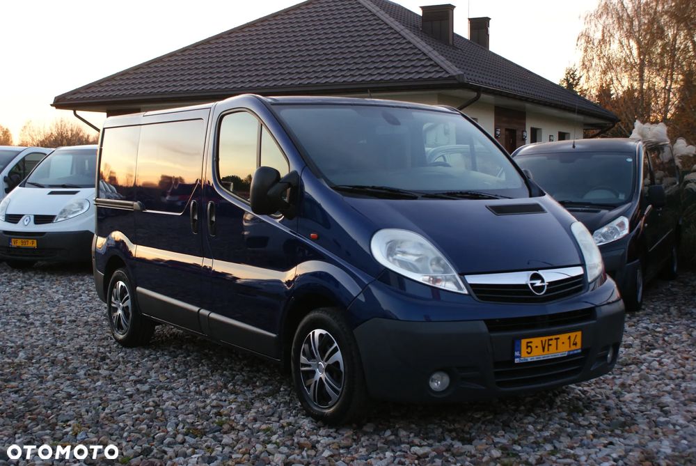 Opel Vivaro - 21