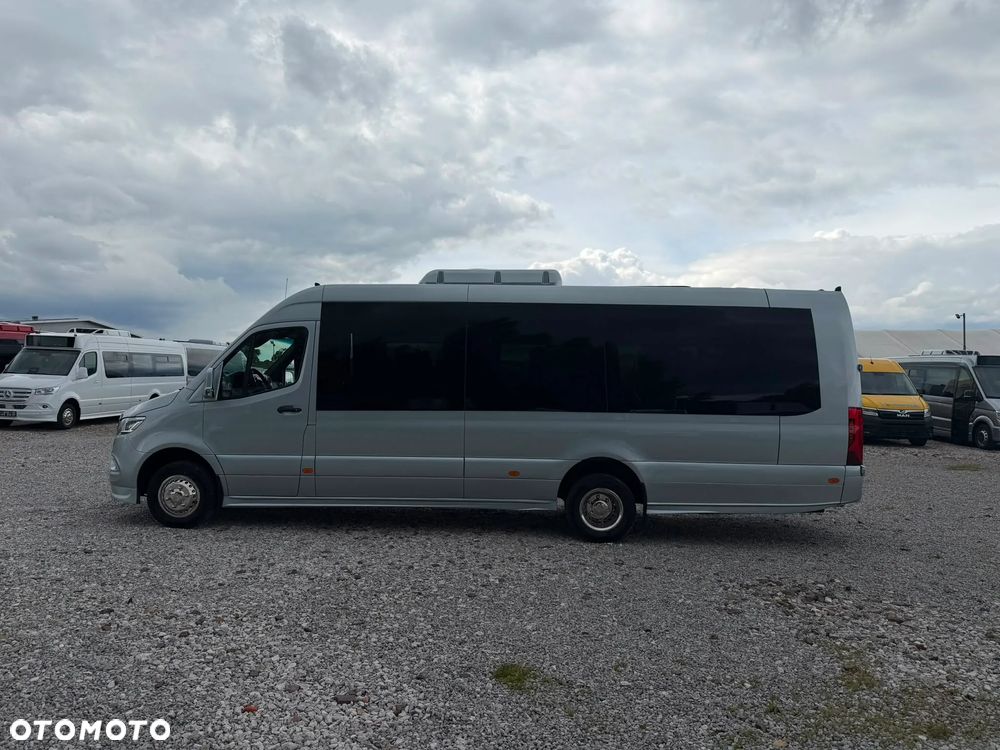 Mercedes-Benz Sprinter 519 - 10