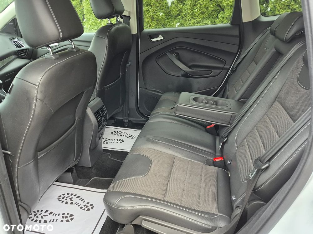 Ford Kuga 2.0 TDCi 2x4 SYNC - 16