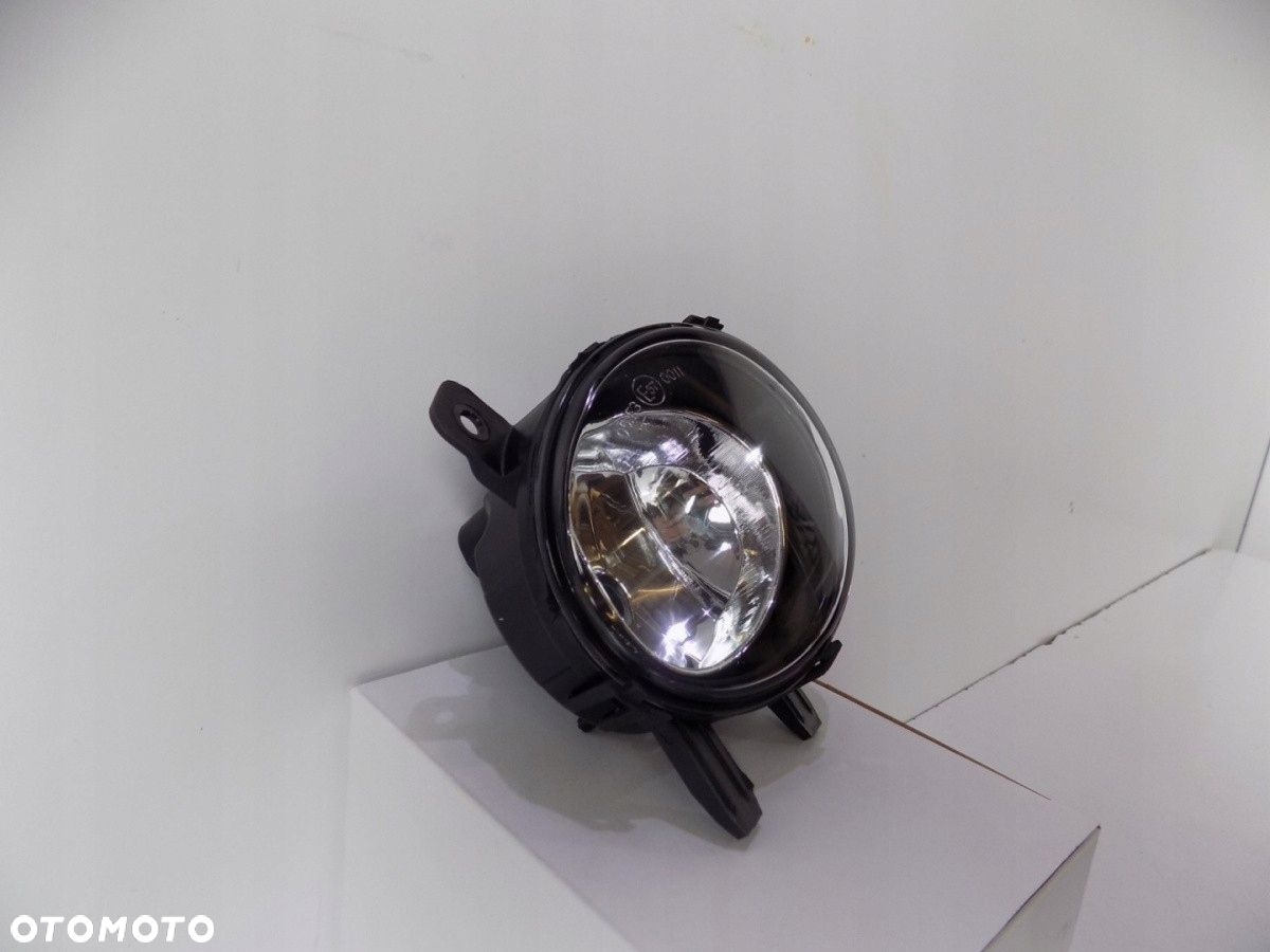 BMW 1, 2 , 3, 4 F20 F30 Halogen Prawa - 4384 - 2