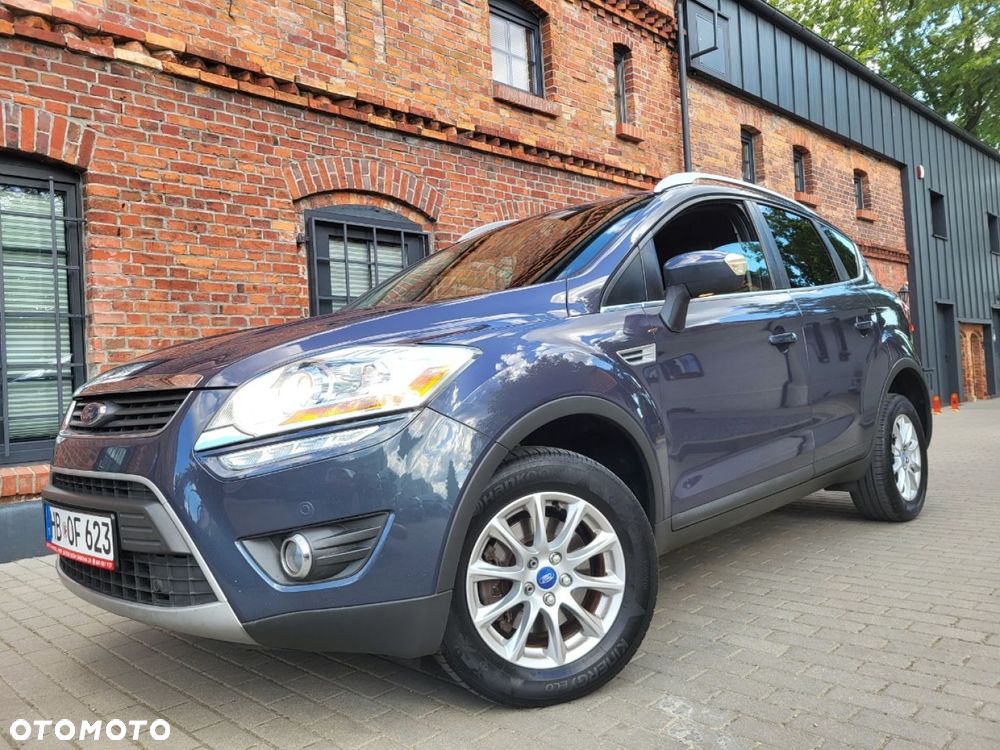 Ford Kuga - 36
